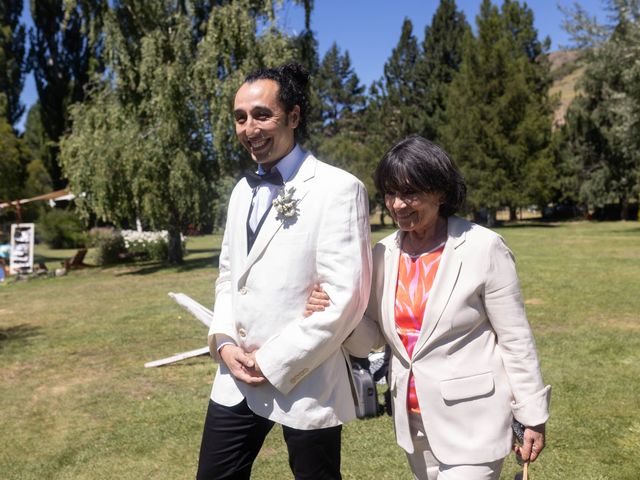 El casamiento de Alejandro  y Silvina  en Villa Llanquin, Río Negro 2