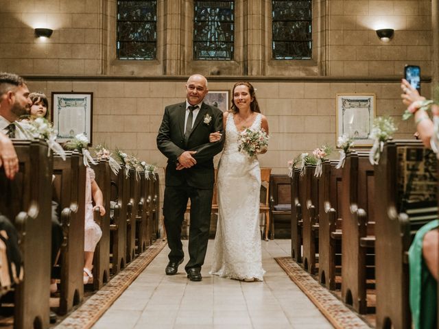 El casamiento de Max y Estefi en Temperley, Buenos Aires 13