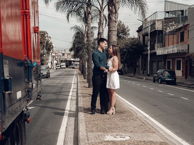 El casamiento de Javi y Naty en Burzaco, Buenos Aires 14