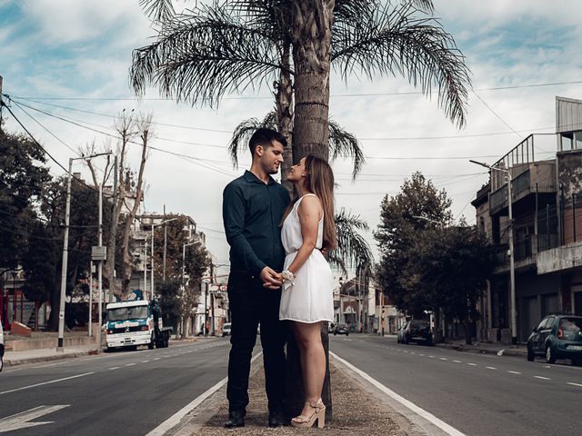 El casamiento de Javi y Naty en Burzaco, Buenos Aires 16
