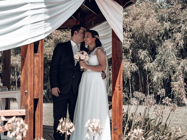 El casamiento de Ale y Sulma en Paso del Rey, Buenos Aires 1