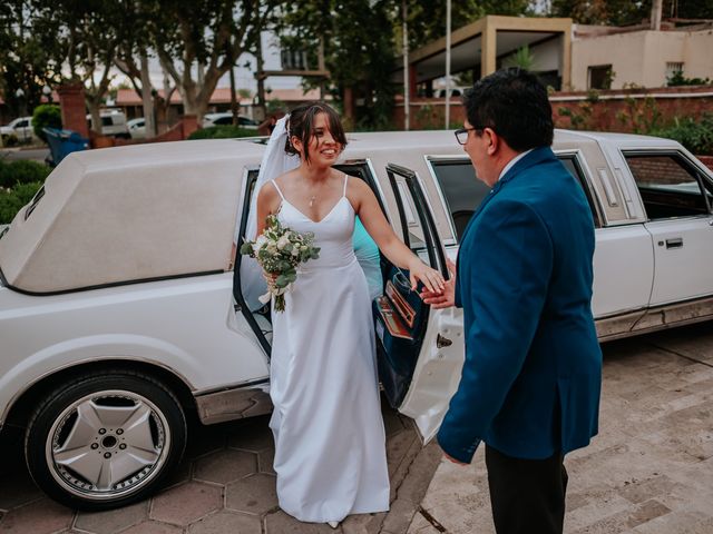 El casamiento de Enrique y Sofía en Santa Lucía, San Juan 26