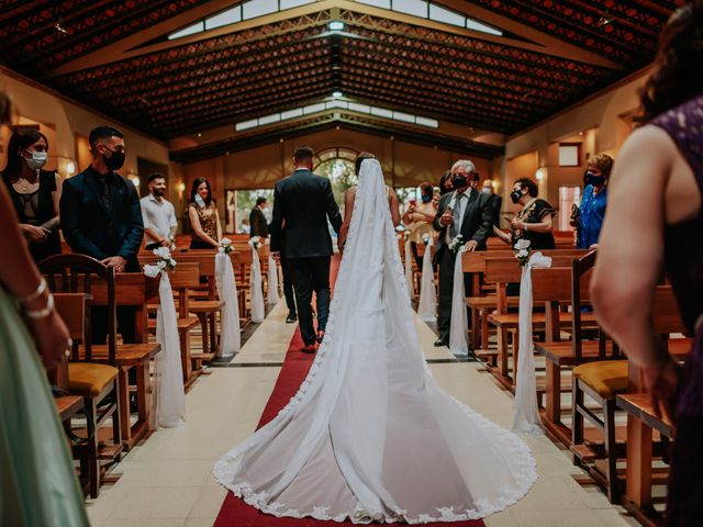 El casamiento de Enrique y Sofía en Santa Lucía, San Juan 35