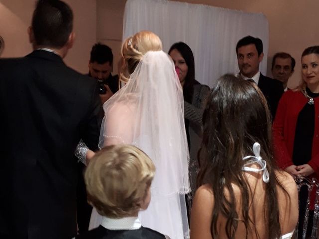 El casamiento de Fabian y Marianela  en Villa Luzuriaga, Buenos Aires 3