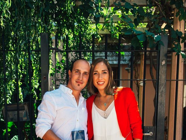 El casamiento de Leandro y Eliana en Santos Lugares, Buenos Aires 16