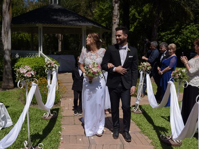 El casamiento de Nicolás y Guadalupe en Burzaco, Buenos Aires 27