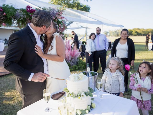 El casamiento de Federico y Agustina en Cañuelas, Buenos Aires 45