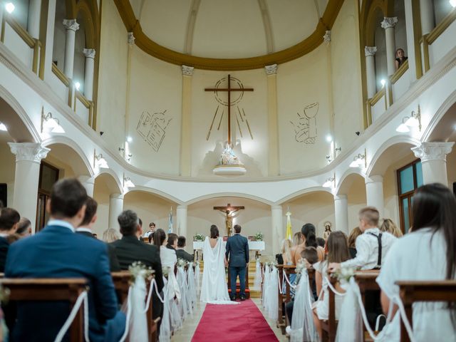 El casamiento de Matías y Sol en Adrogué, Buenos Aires 24