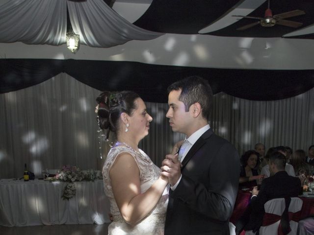 El casamiento de Federico y Alejandra en Lanús, Buenos Aires 5
