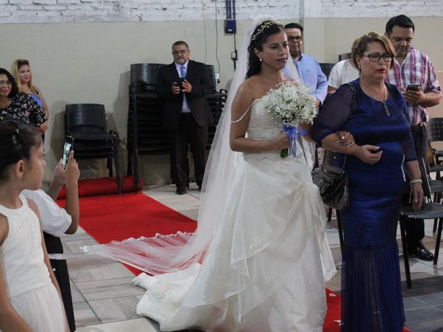 El casamiento de Patricio  y Liz en Merlo, Buenos Aires 35