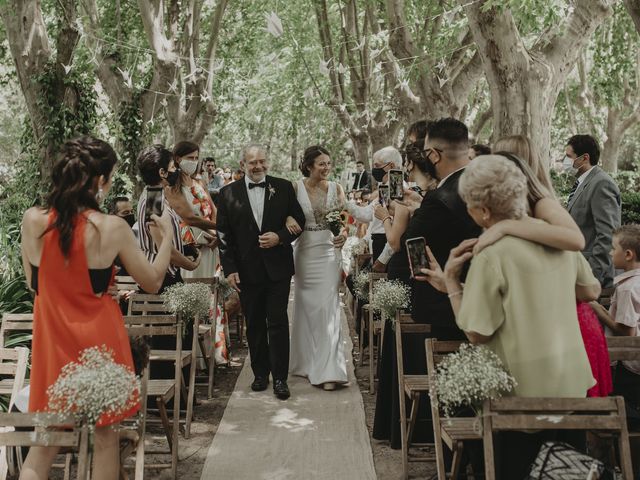 El casamiento de Julian y Stefania en Exaltacion de La Cruz, Buenos Aires 49