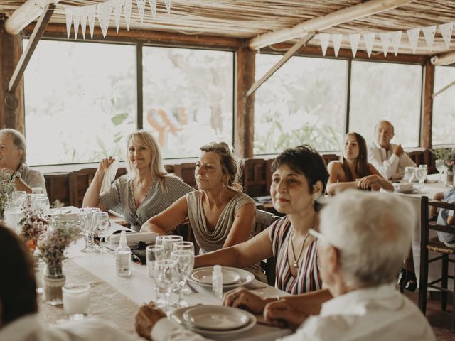 El casamiento de Julian y Stefania en Exaltacion de La Cruz, Buenos Aires 84