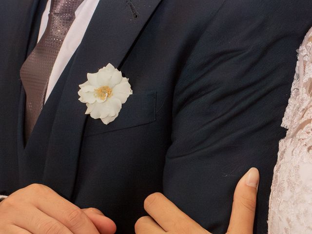 El casamiento de Javier y Belen en Rafael Calzada, Buenos Aires 16