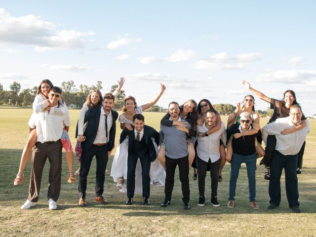 El casamiento de Javier y Belen en Rafael Calzada, Buenos Aires 22