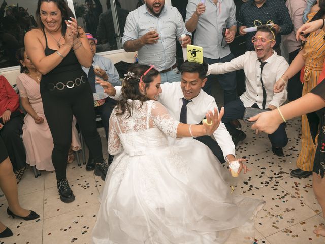 El casamiento de Cintia y Richard en Mendoza, Mendoza 40
