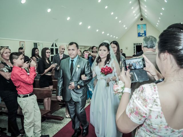 El casamiento de Ricardo y Carolina en Carilo, Buenos Aires 3