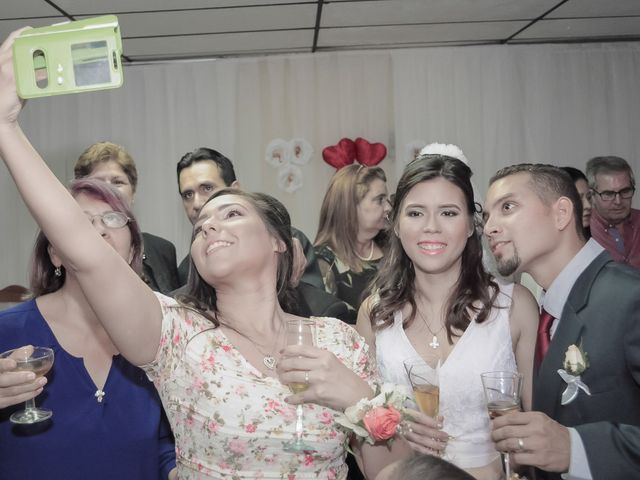 El casamiento de Ricardo y Carolina en Carilo, Buenos Aires 18