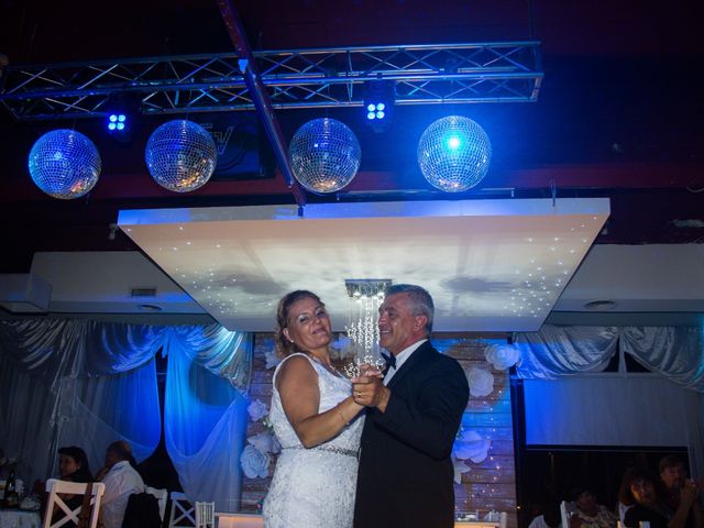 El casamiento de Walter y Karina en Mar del Plata, Buenos Aires 23
