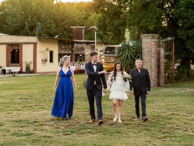 El casamiento de Lautaro y Dorela en Rosario, Santa Fe 16