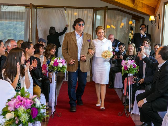 El casamiento de Walter y Yngrit en San Carlos de Bariloche, Río Negro 23