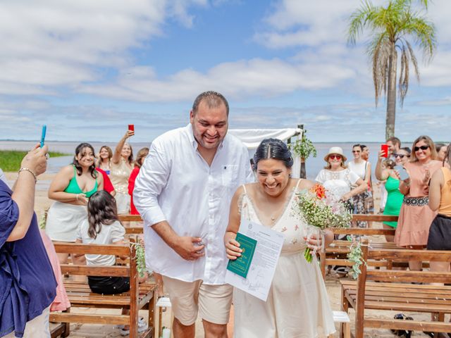 El casamiento de Jona y Mai en Gualeguaychú, Entre Ríos 18