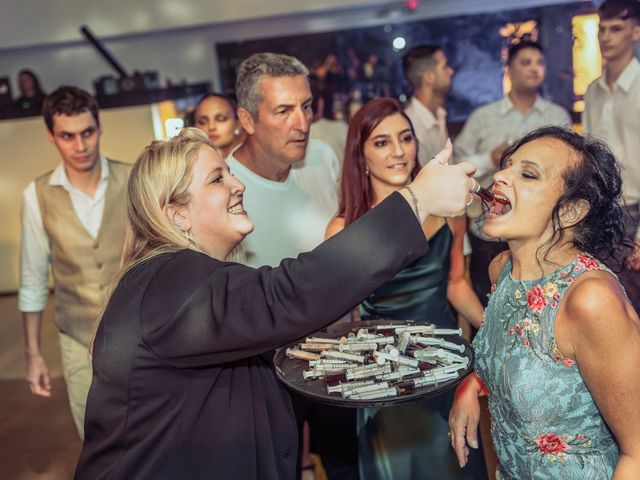 El casamiento de Yannick y Victoria en Villa de Mayo, Buenos Aires 17