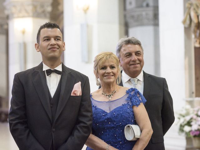 El casamiento de Emi y Cami en Caballito, Capital Federal 110