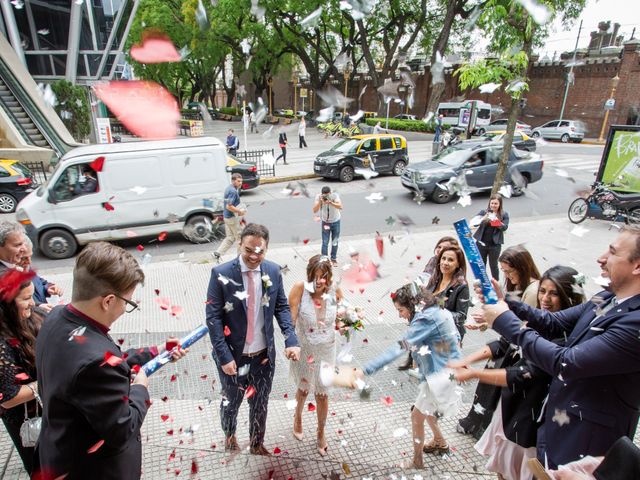 El casamiento de Lucas y Xoana en Caballito, Capital Federal 35