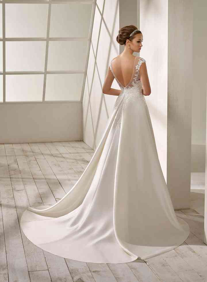 7 Tipos De Colas Para Tu Vestido De Novia Encontra La Que Se Adapte A Tu Estilo