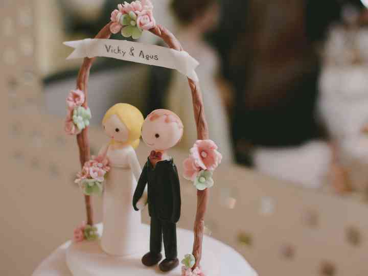 Munequitos De Torta 50 Ideas Originales Para Contar Su Historia De Amor Fondos de pantalla de parejas enamoradas fondos de pantalla graciosos pantallas para amigas fondos de pantalla amor fondos de pantalla compartidos fondos de pantalla tiernos fondos de. munequitos de torta 50 ideas