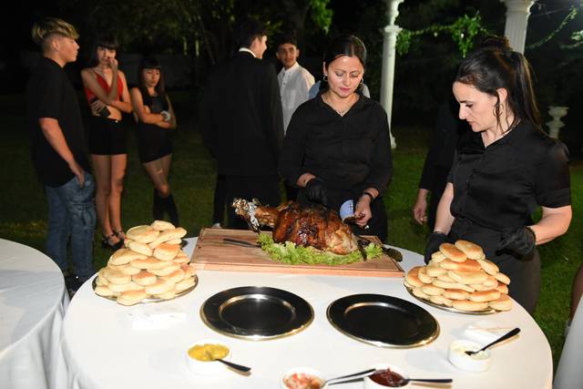 Ahi Vamos! Catering 3