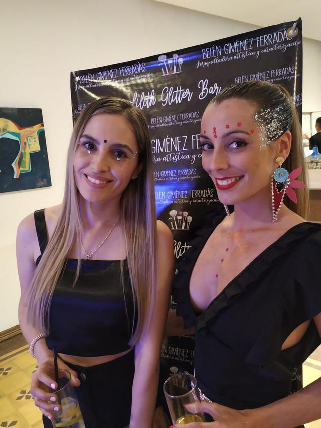 Lilith Glitter Bar - 3