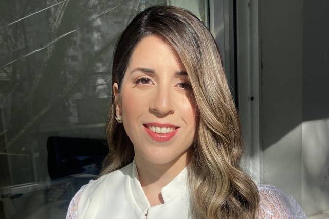 Flor Serrano Makeup & Hair 2