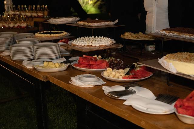 Le Bouquet Catering & Events 1