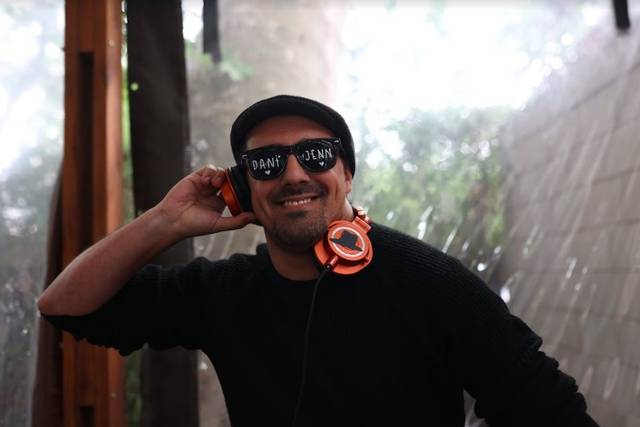 DJ Hat! 3