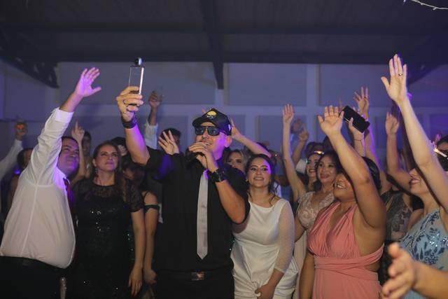 DJ Guillermo Atencio 4