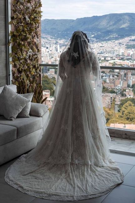 La cola de tu vestido de novia: ¿Cómo la preferís? 4