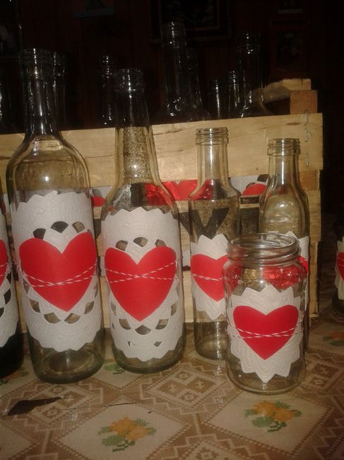 CENTRO DE MESA CON BOTELLAS