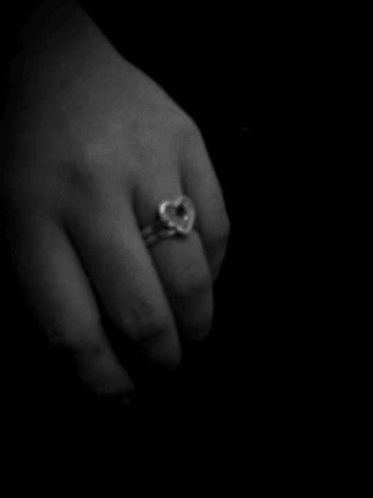 Te propongo un reto: cómo hacerse la mejor foto del anillo de compromiso? - 1