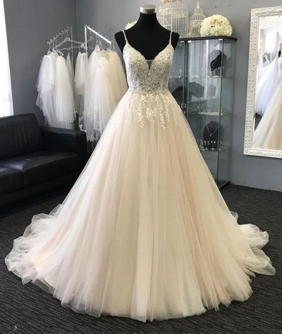 ¿Qué tipo de escote llevará tu vestido de novia? 2