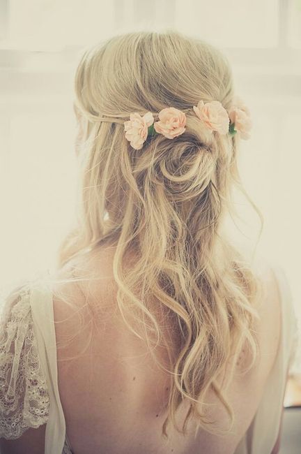 Peinados con flores pequeñas - 6