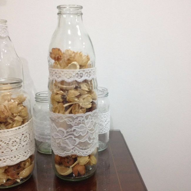 Botella con encaje para usar con flores