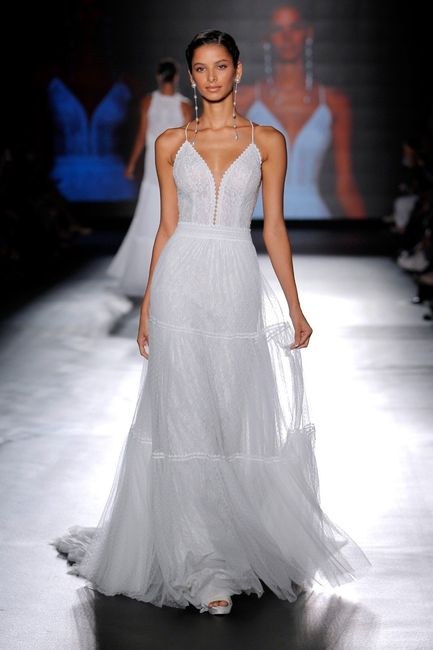 Elegí 1: los mejores Vestidos corte en A 2019 👰! 5