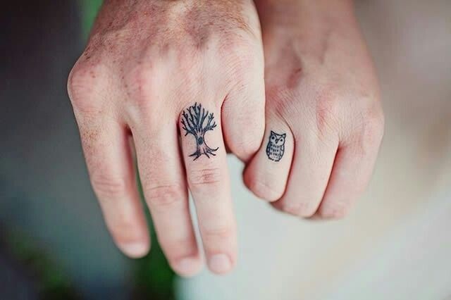 Los 45 mejores tatuajes de anillos de bodas
