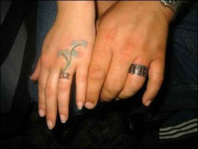 Anillos de casamiento tatuados online