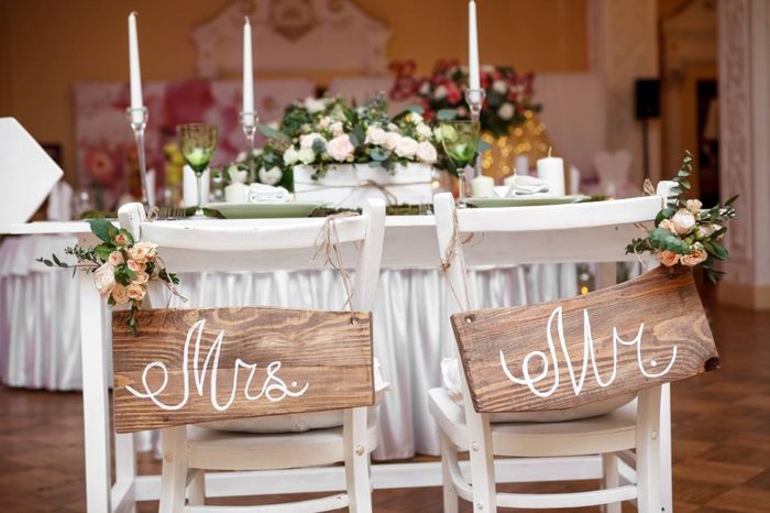 ¡9 ideas de decoración para las sillas de los novios!😍 8