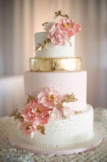 Tu torta de casamiento con ¿flores naturales o de azúcar?🍰😋 2