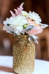 Una vez mas, la brillantina nos demuestra que todo puede tener un toque bien Glam... Aunque sea un f