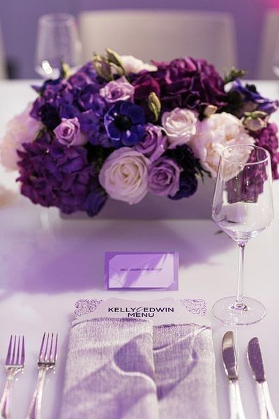 ¿Te animás a usar este color en tu boda?💜 2
