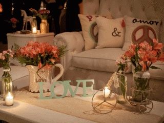 Nuestra mesa de novios